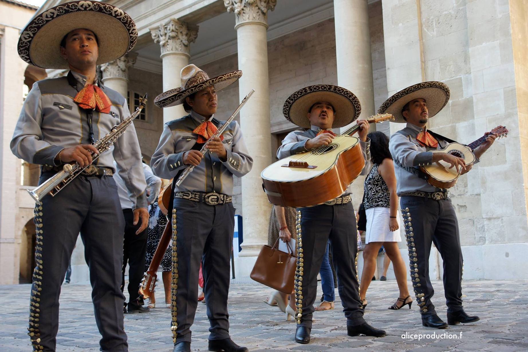 Mariachis