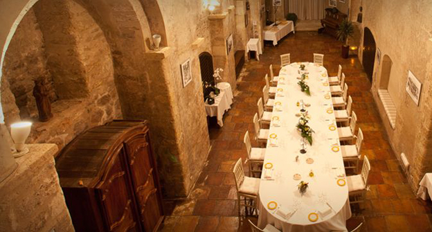 Abbaye inside